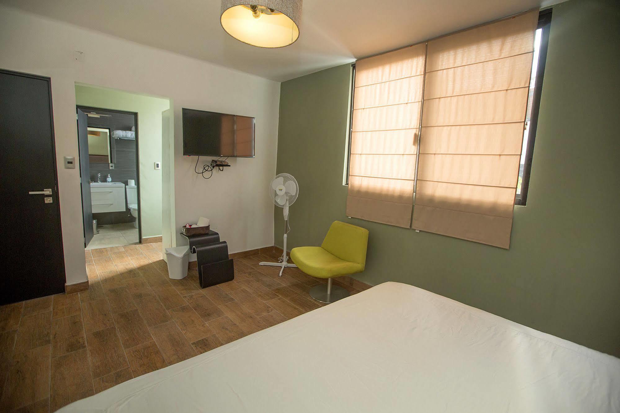 Suites Condesa Mexiko-Stadt Exterior foto